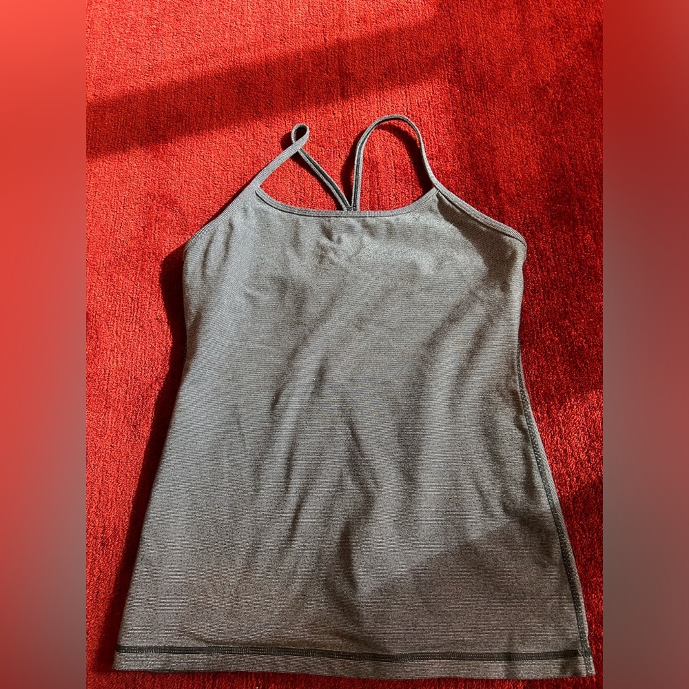 Lululemon black micro stripe racer tank size 8